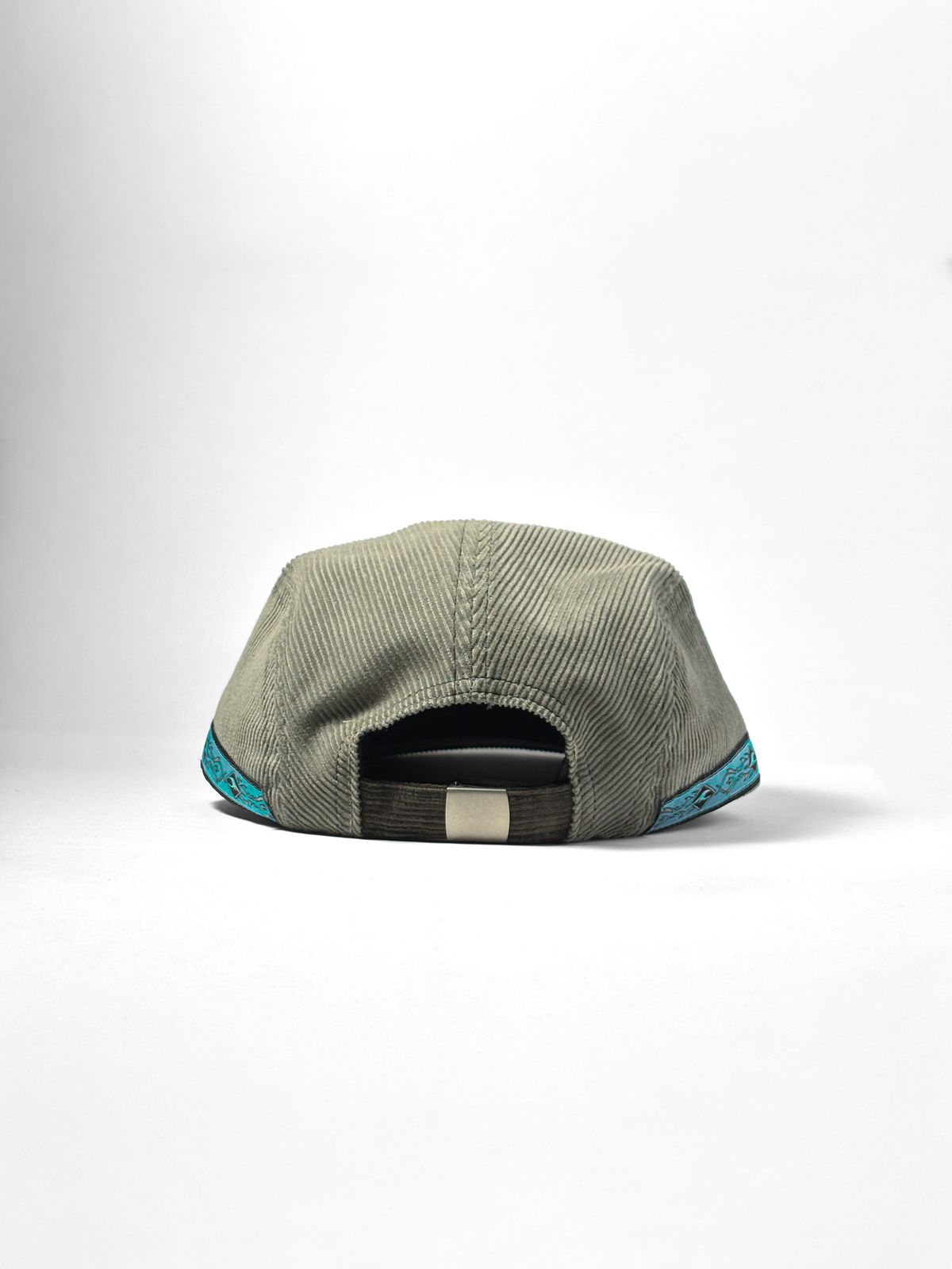 Gorro Locals Only de atrás